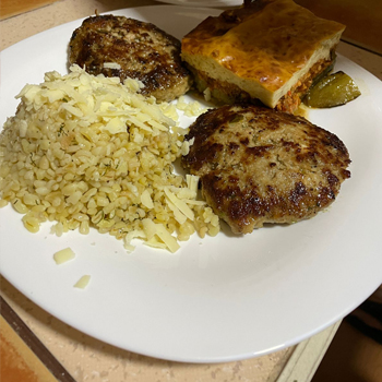 our-restaurant-food-and-wine-4