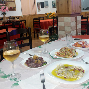 our-restaurant-food-and-wine-6