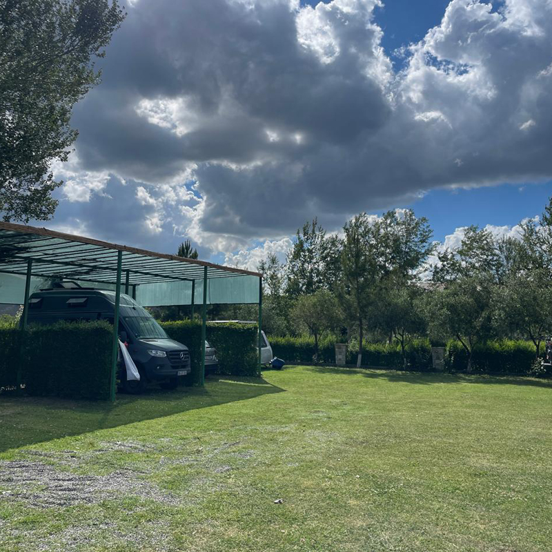 berat-caravan-camping-web3